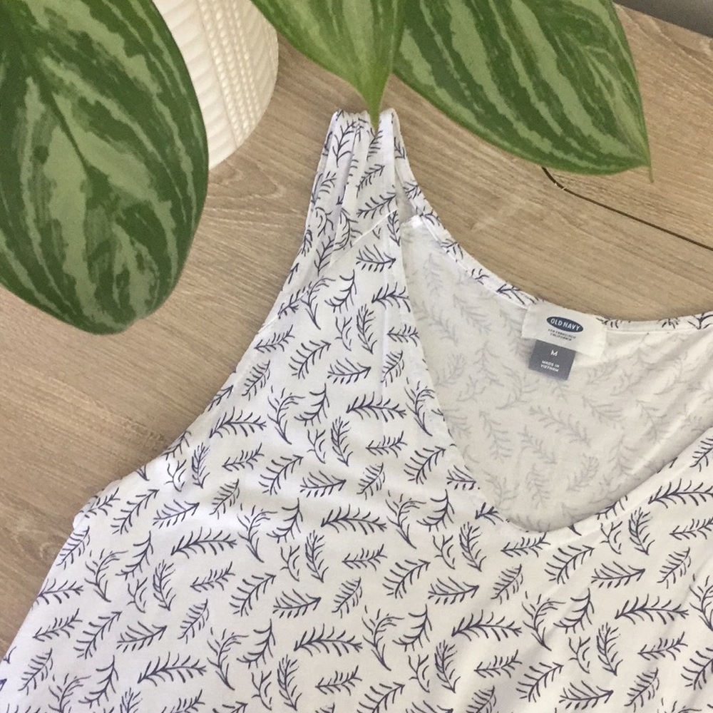 Old navy tank